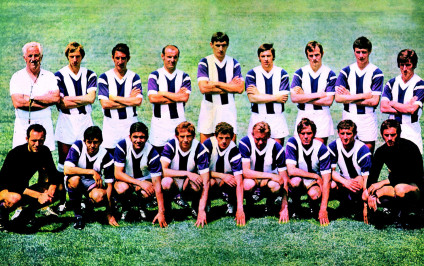 Forrás: valogatott.blog.hu 1970/71-es bajnokcsapat. Káposzta az alsó sorban balról a harmadik